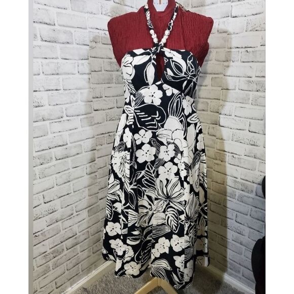 Robbie Bee Dresses & Skirts - Robbie Bee Womens Black And White Halter Neck Floral Pattern Dress Size 10